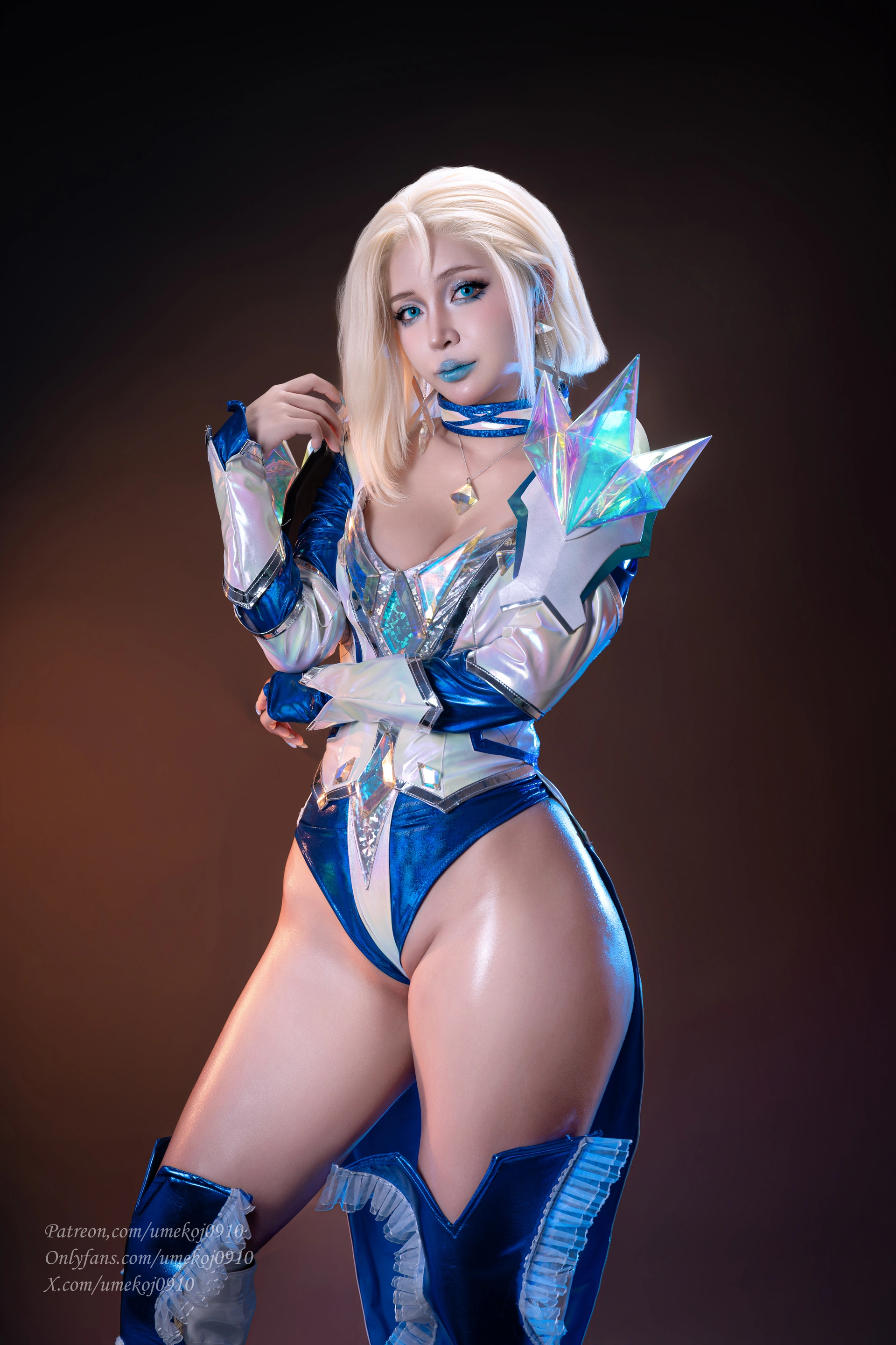 Umeko J – NO.169 Emma Frost 1