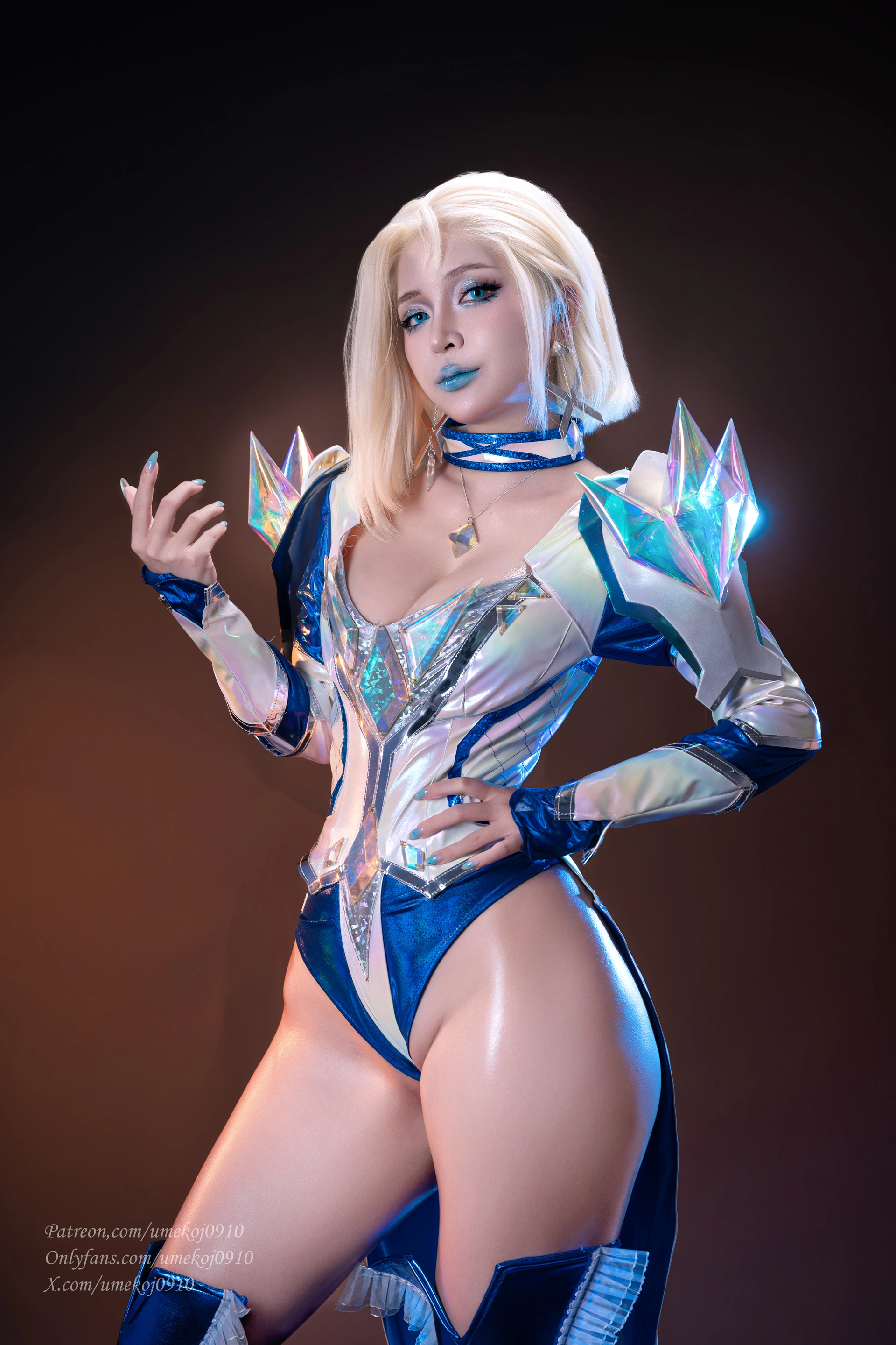 Umeko J – NO.169 Emma Frost 2